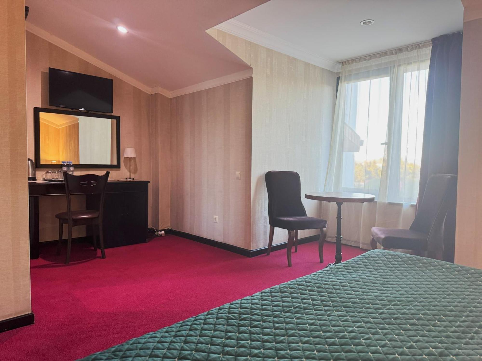 Kopala Tskneti Hotel Tsqnet'i Exterior photo