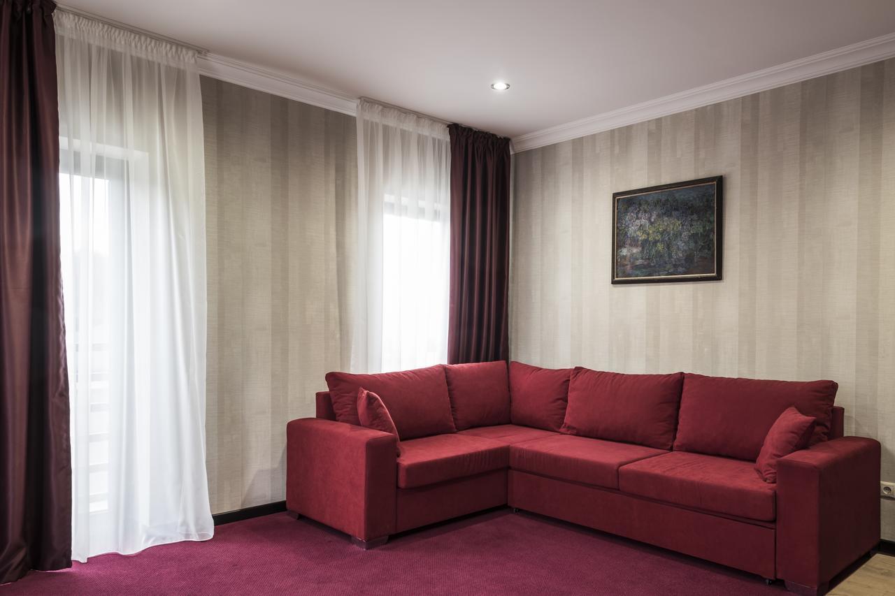 Kopala Tskneti Hotel Tsqnet'i Exterior photo